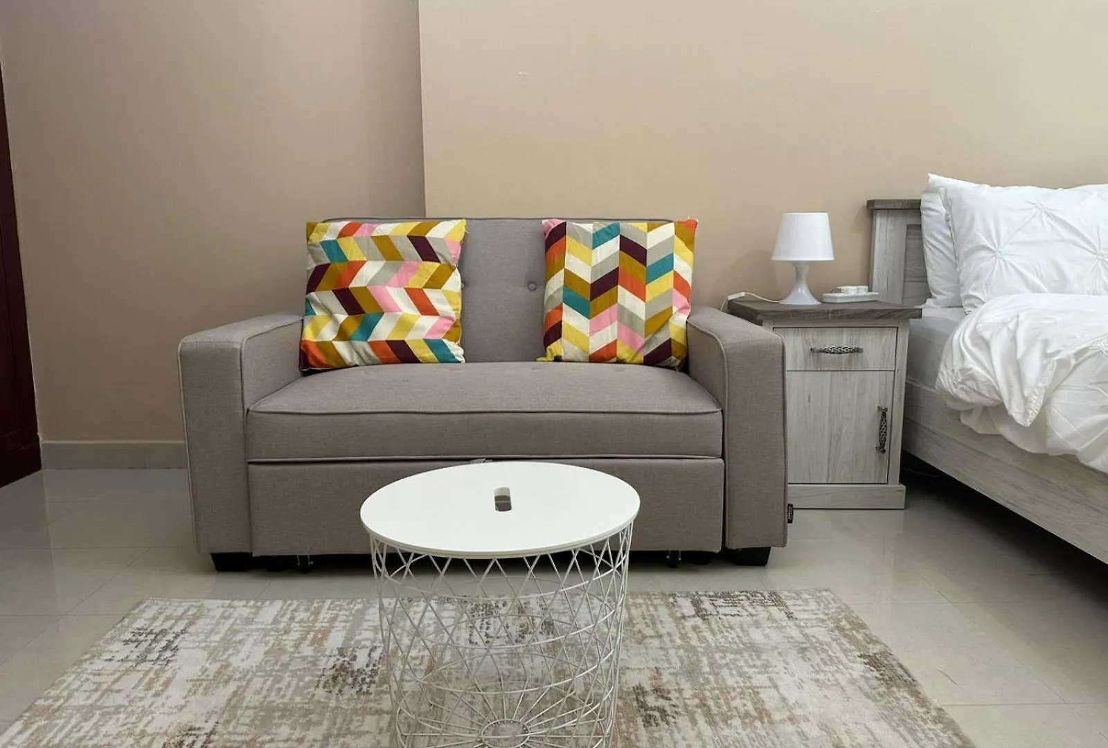 New Studio In Sharjah Superb Location 0*,