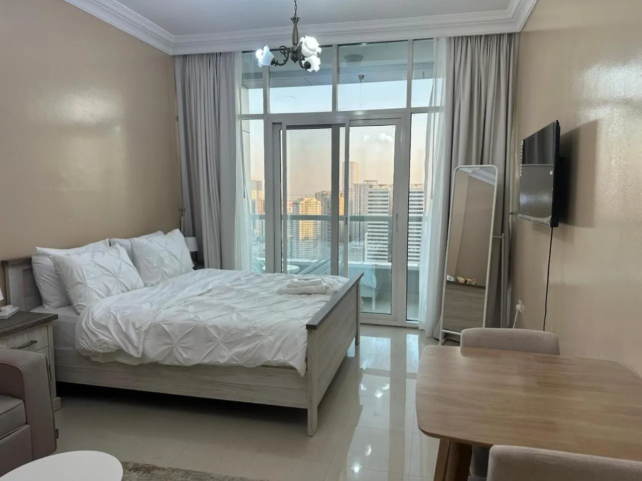 公寓 New Studio In Sharjah Superb Location 阿拉伯联合酋长国